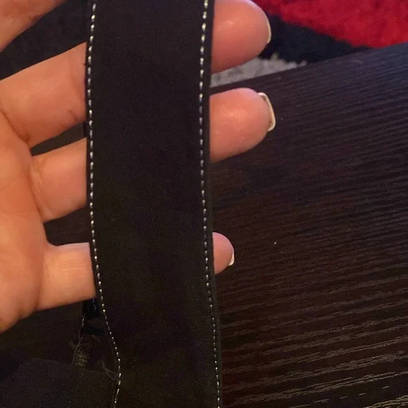 Black bustier with lace up front - Picture 9 of 10